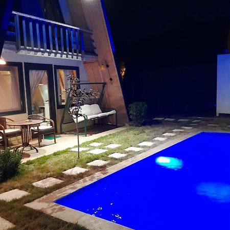 Happyhouse Bungalov Three-Room, Sw Pool With Lake View, Sapanca B1 Εξωτερικό φωτογραφία